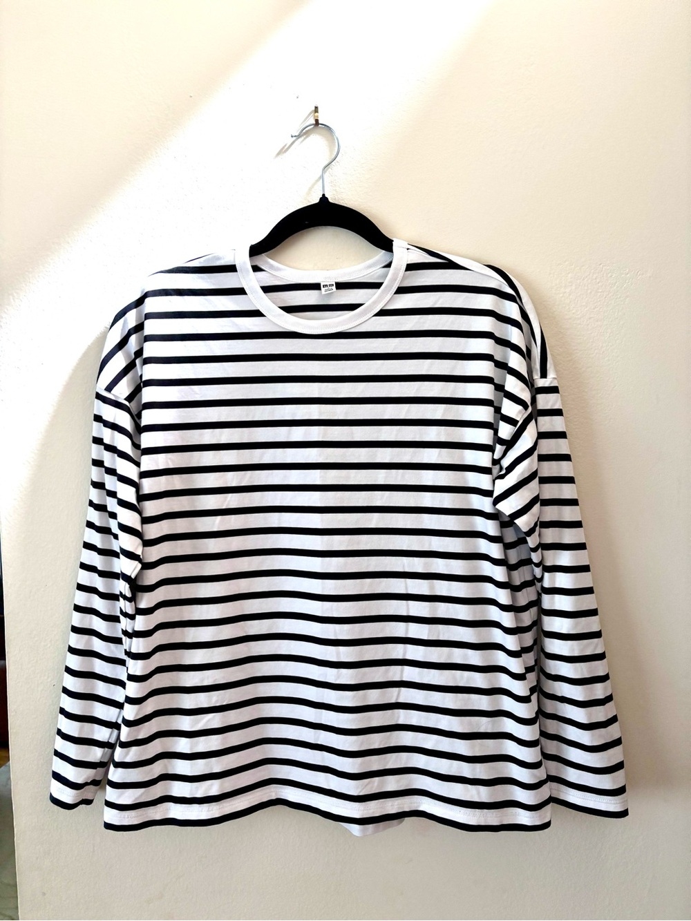 Uniqlo Black & White Striped Long-Sleeve Tee